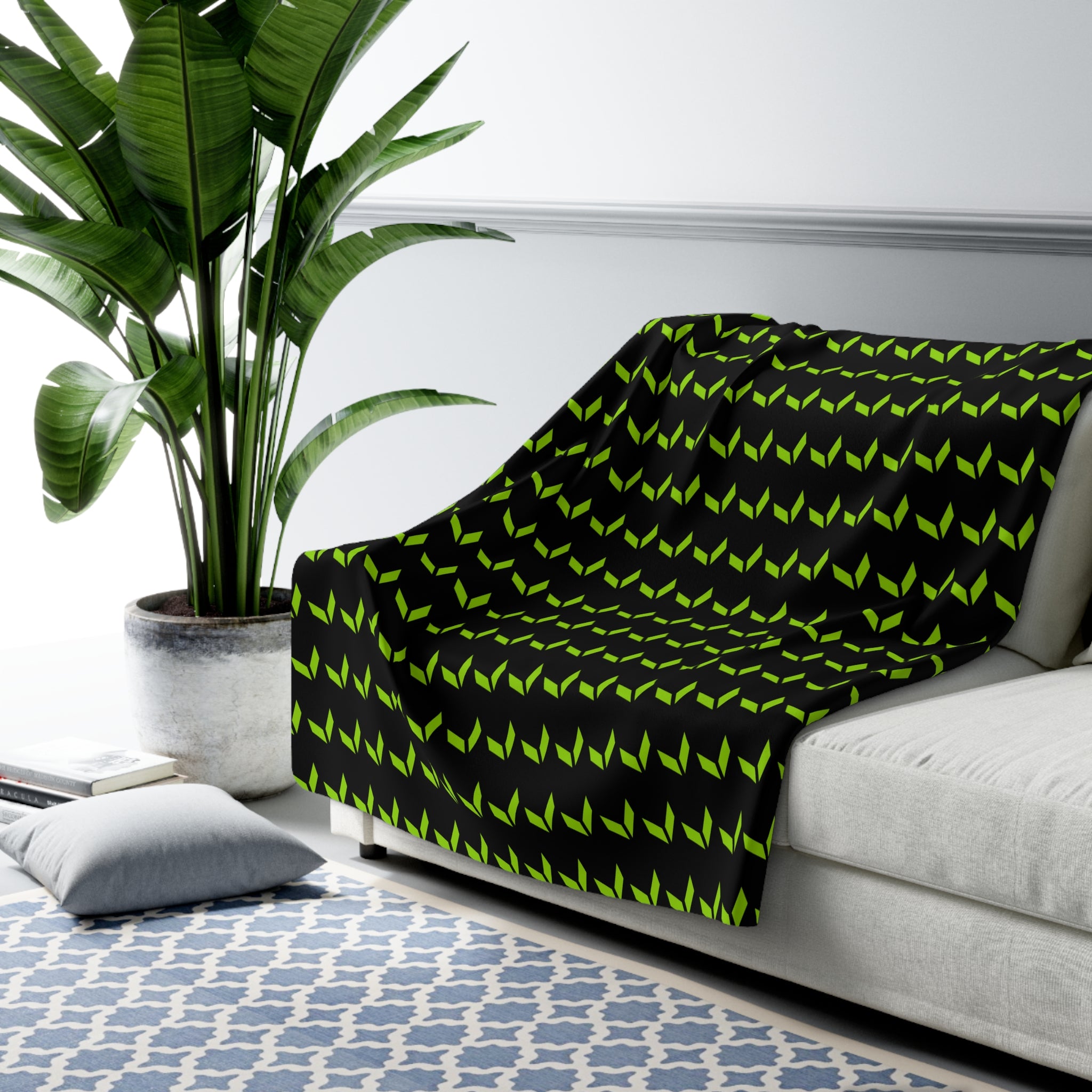 VA Cozy Sherpa Fleece Blanket
